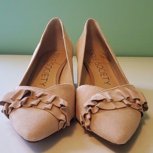 Sole Society Ruffle Pumps
